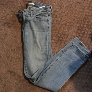 Levi’s 712 slim jeans
